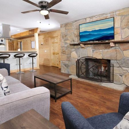 Big Oak Hideaway Villa แกตลิงเบิร์ก ภายนอก รูปภาพ