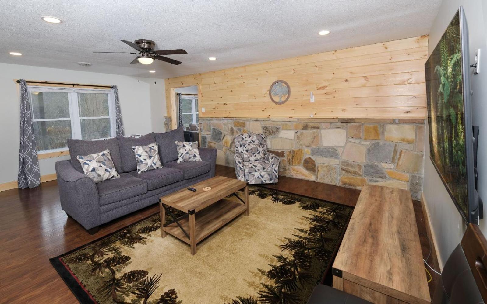 Big Oak Hideaway Villa แกตลิงเบิร์ก ภายนอก รูปภาพ